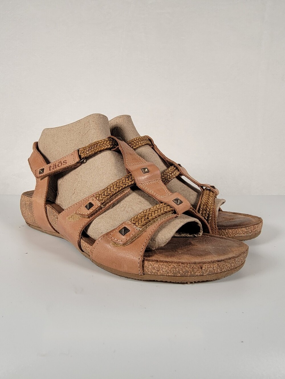 Taos Eleanor Sandal In Camel, Size 10-10.5 - Picture 2 of 14